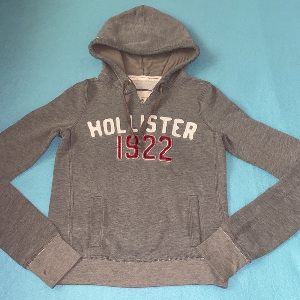 Hollister California 1922 Long Sleeve Pullover Hoodie Pouch Pocket Y2k Size S